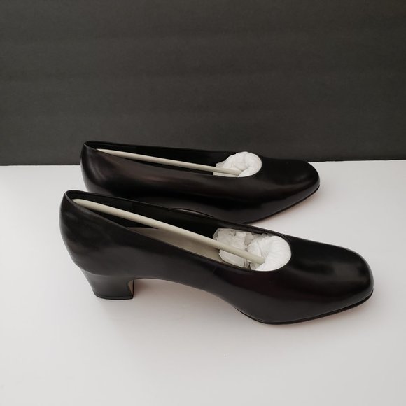 Auditions 10 EEEE Narrow Classy black pumps NEW - Picture 3 of 10